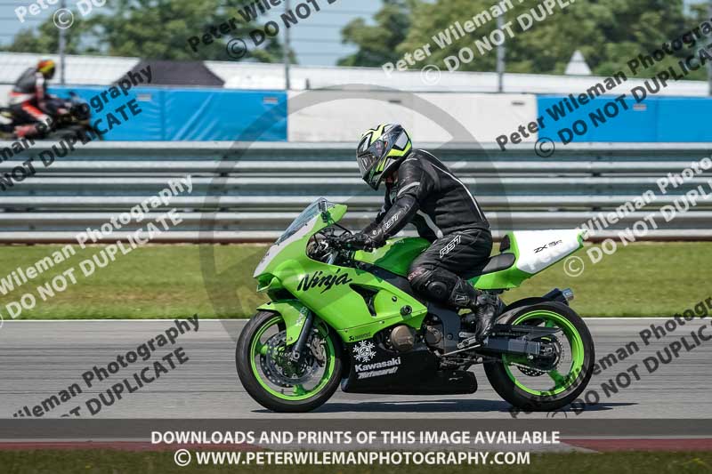 donington no limits trackday;donington park photographs;donington trackday photographs;no limits trackdays;peter wileman photography;trackday digital images;trackday photos